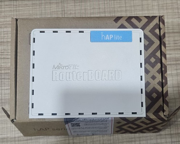 روتر بی سیم میکروتیک مدل RB941-2nD_hAP lite(دستگاه کارکرده می باشد)